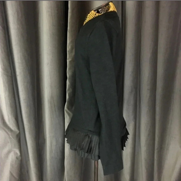 New J. Crew ruffle Hem sweatshirt long sleeve e0102 pleated layered size XXS - Picture 6 of 7